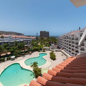 https://san-marino-studio.tenerifehoteles.net