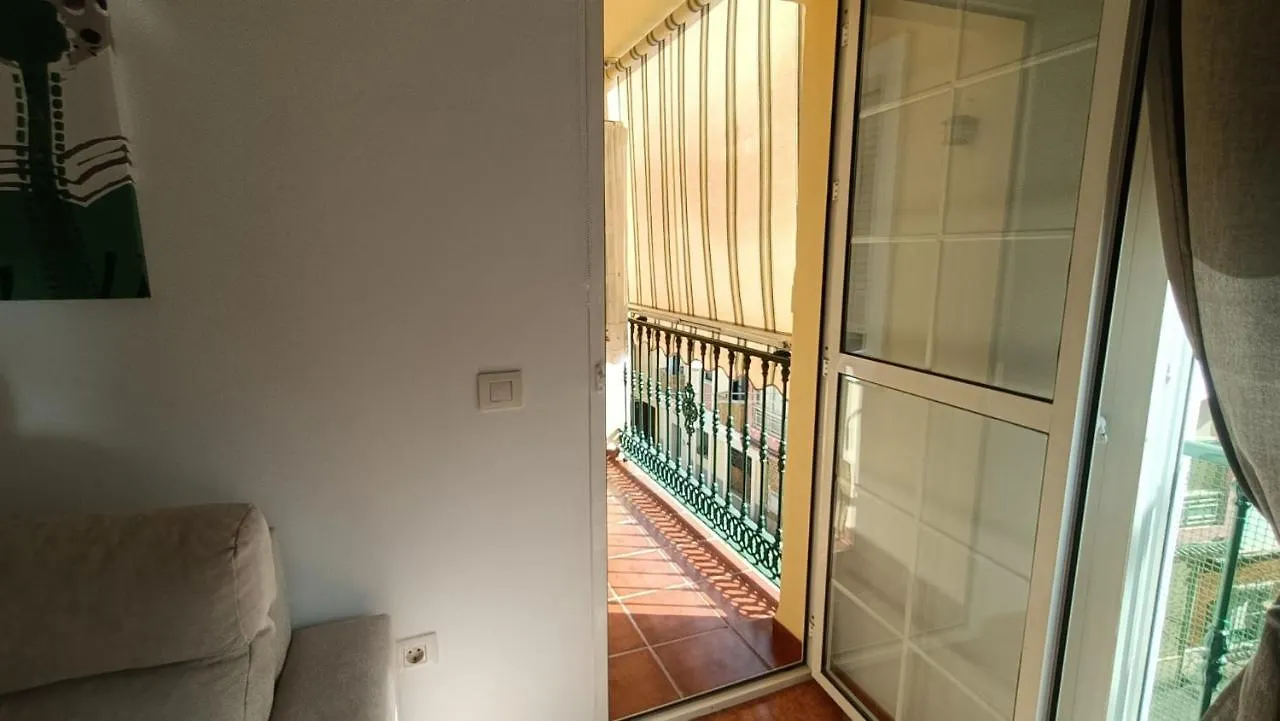 Apto Ana. Malaga Centro 0*,