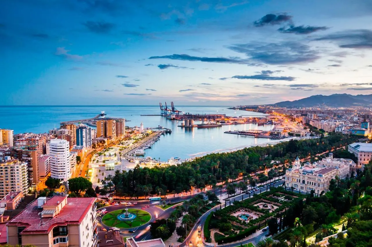 Daire Apto Ana. Malaga Centro İspanya